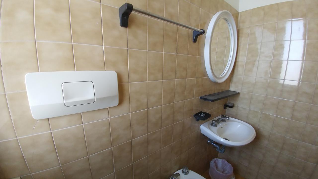 Hotel Capitol Ріміні Екстер'єр фото